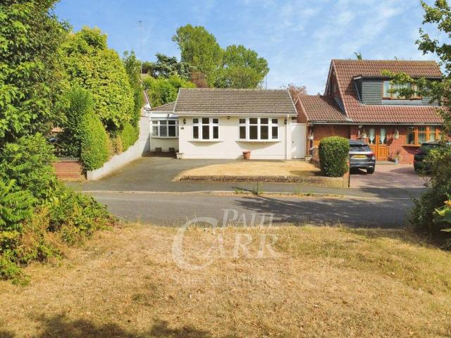 2 bedroom detached bungalow for sale
