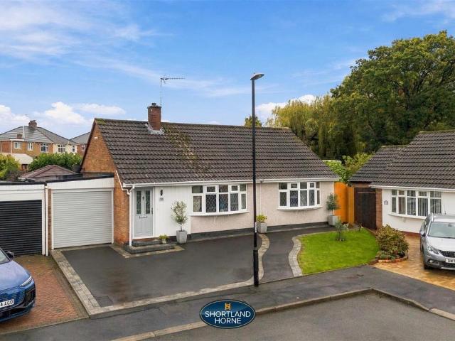 2 bedroom detached bungalow for sale