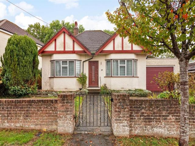 2 bedroom detached bungalow for sale