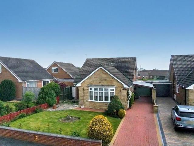 2 bedroom detached bungalow for sale