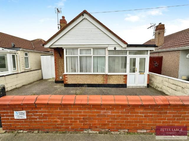2 bedroom detached bungalow for sale