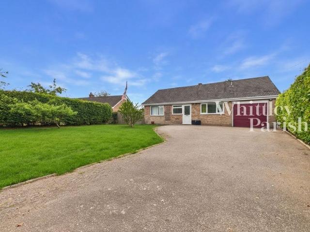 2 bedroom detached bungalow for sale