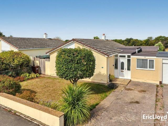 2 bedroom detached bungalow for sale
