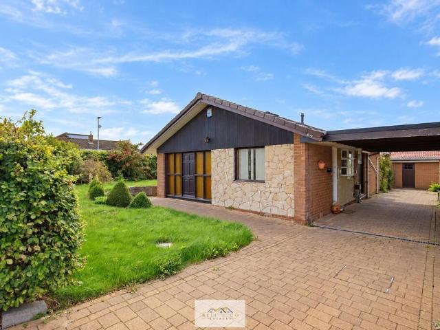 2 bedroom detached bungalow for sale