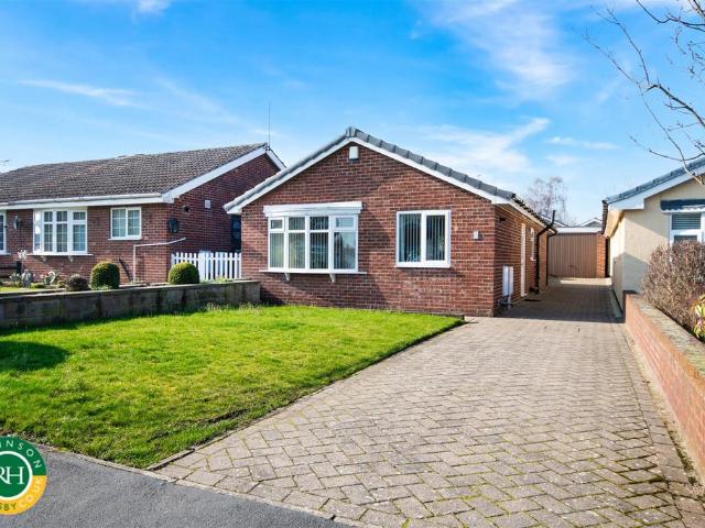 3 bedroom detached bungalow for sale