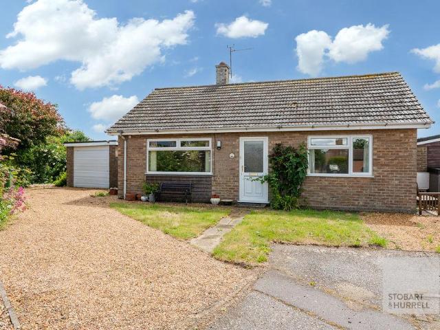 2 bedroom detached bungalow for sale
