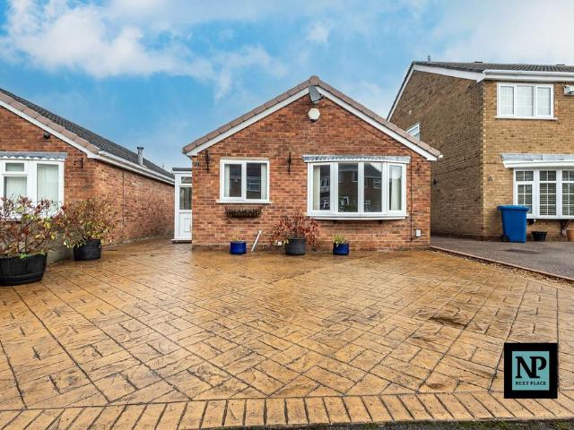 2 bedroom detached bungalow for sale