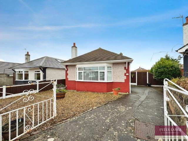 2 bedroom detached bungalow for sale