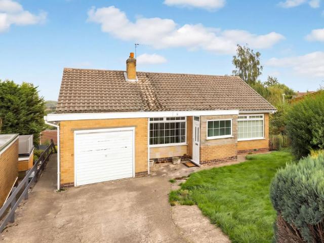 2 bedroom detached bungalow for sale