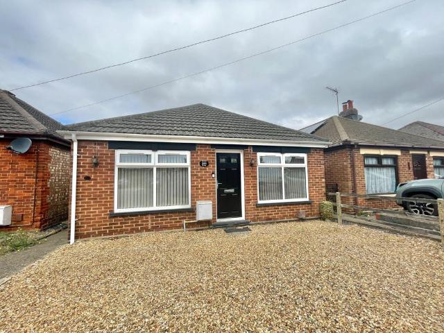 2 bedroom detached bungalow for sale