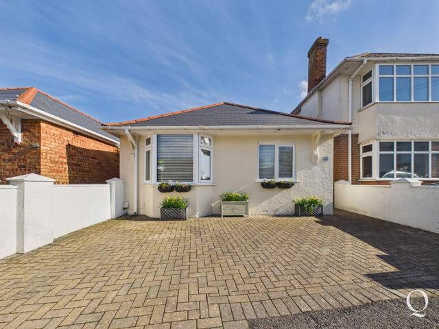2 bedroom detached bungalow for sale