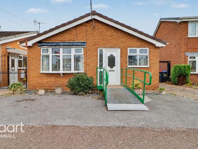 2 bedroom detached bungalow for sale