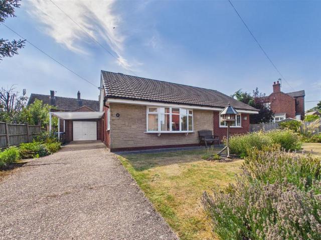 2 bedroom detached bungalow for sale