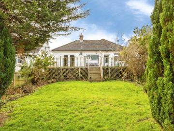 2 bedroom detached bungalow for sale