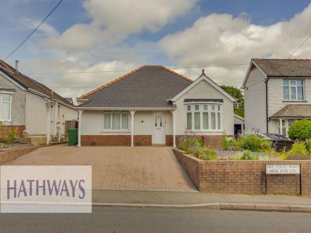 2 bedroom detached bungalow for sale