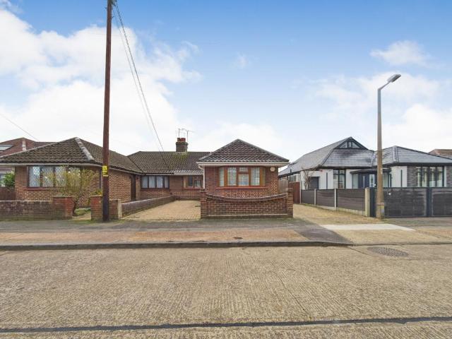 2 bedroom semi detached bungalow for sale