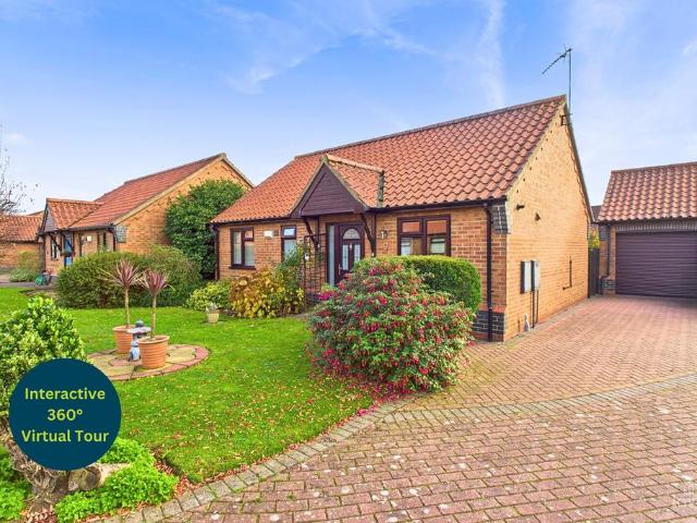 2 bedroom detached bungalow for sale