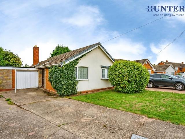 2 bedroom detached bungalow for sale