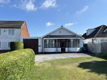 2 bedroom detached bungalow for sale