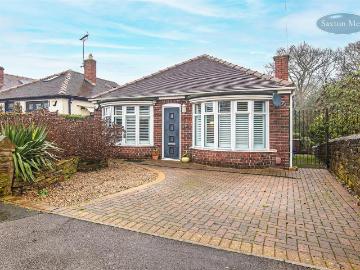 2 bedroom detached bungalow for sale