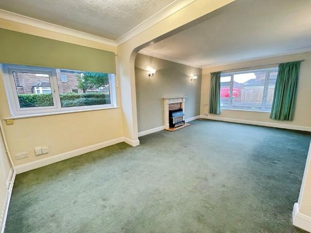 2 bedroom Detached Bungalow to let