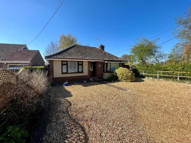 2 bedroom detached bungalow to rent