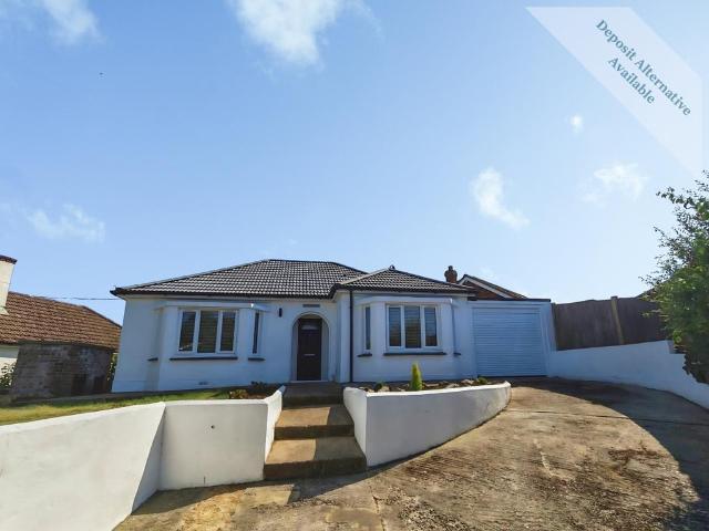 2 bedroom detached bungalow to rent