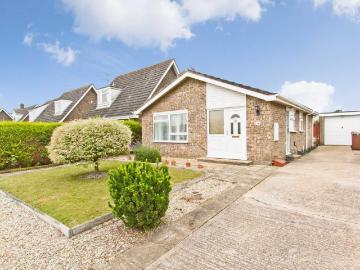 Breckland, East of England - Garden, Parking