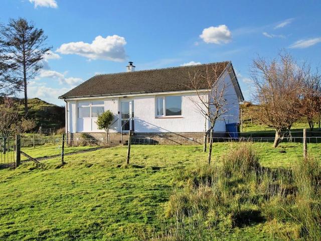 2 bedroom detached bungalow to rent