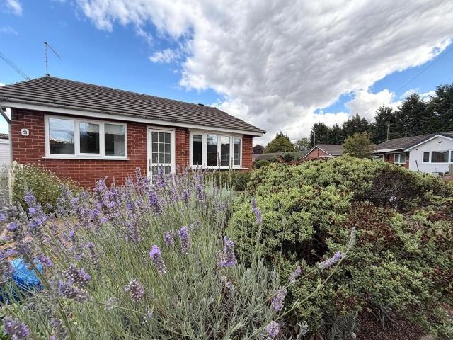 2 bedroom detached bungalow to rent