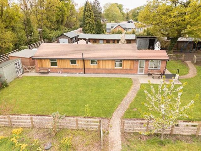 2 Bedroom Detached Bungalow To Rent In Dovecote, Burnthurst Lane, CV23