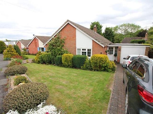 2 Bedroom Detached Bungalow To Rent In Hawthorn Close, Old Dalby, Melton Mowbray, LE14