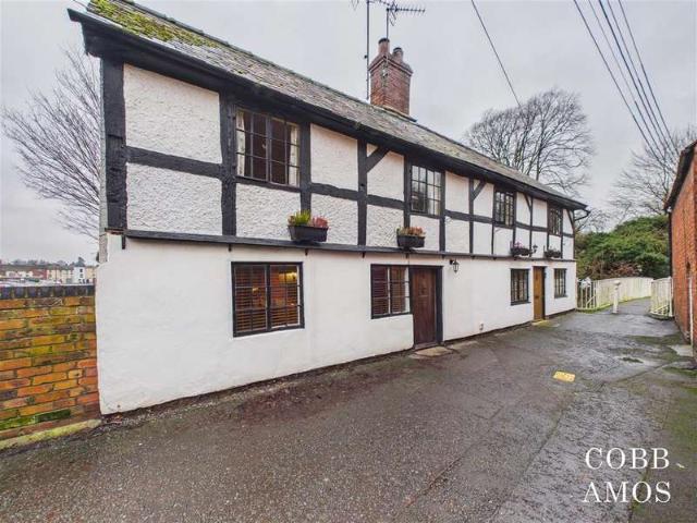 2 Bedroom Detached House
