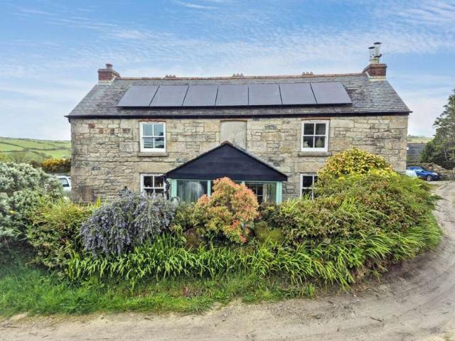 2 Bedroom Detached House