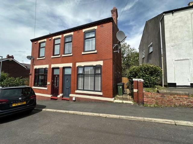 2 Bedroom Detached House
