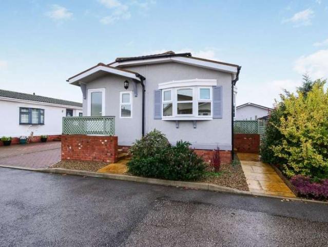 2 Bedroom Detached House