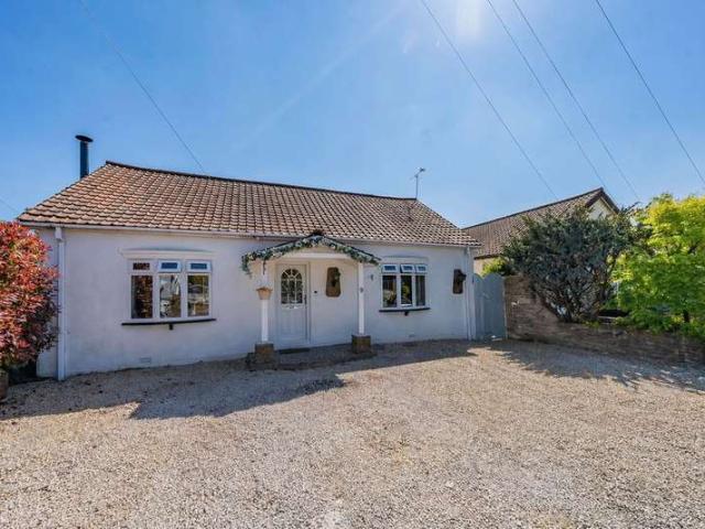 2 Bedroom Detached Bungalow