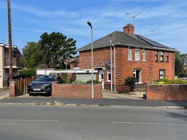 2 Bedroom Detached House