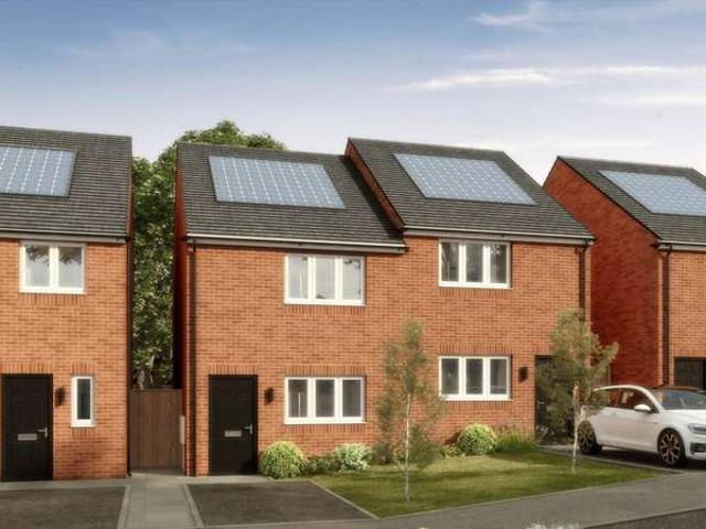 2 Bedroom Detached House