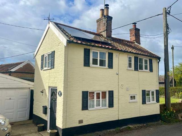 2 Bedroom Detached House