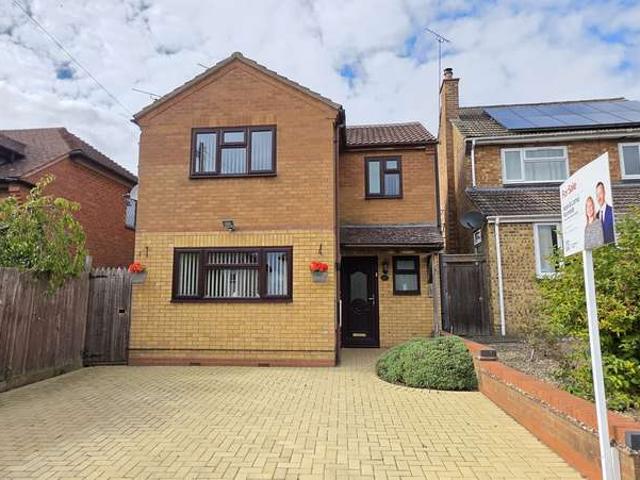 2 Bedroom Detached House