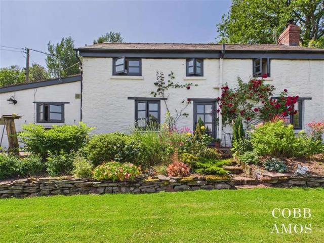 2 Bedroom Detached House