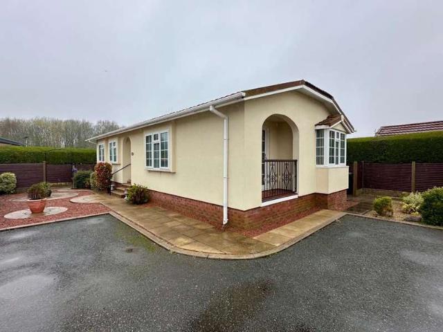 2 Bedroom Detached House