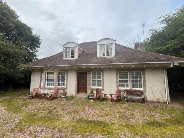 2 Bedroom Detached House