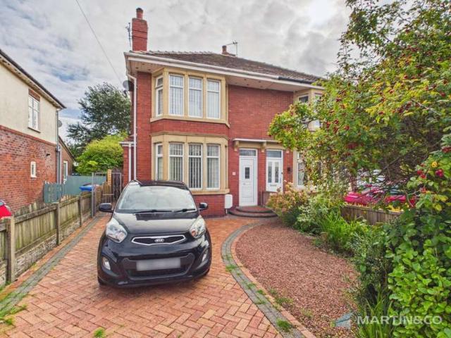 2 Bedroom Detached House