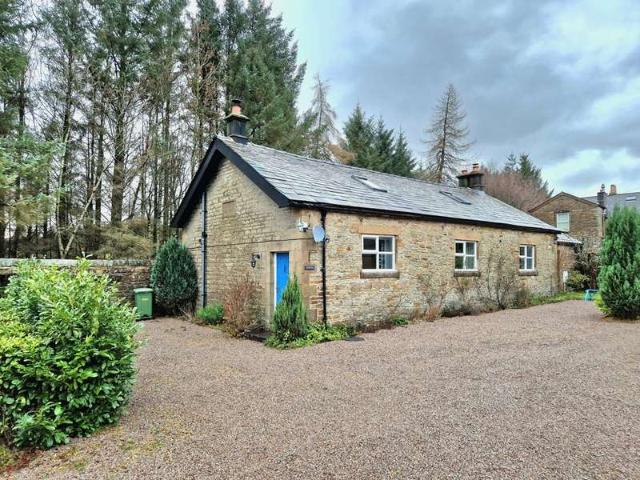 2 Bedroom Detached House