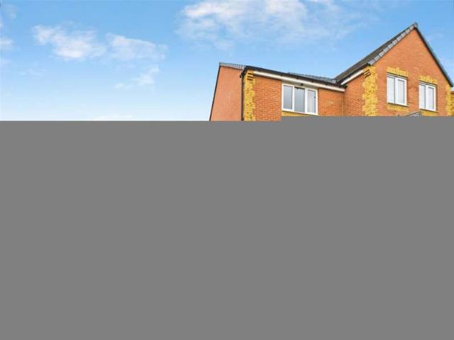 2 Bedroom Detached House