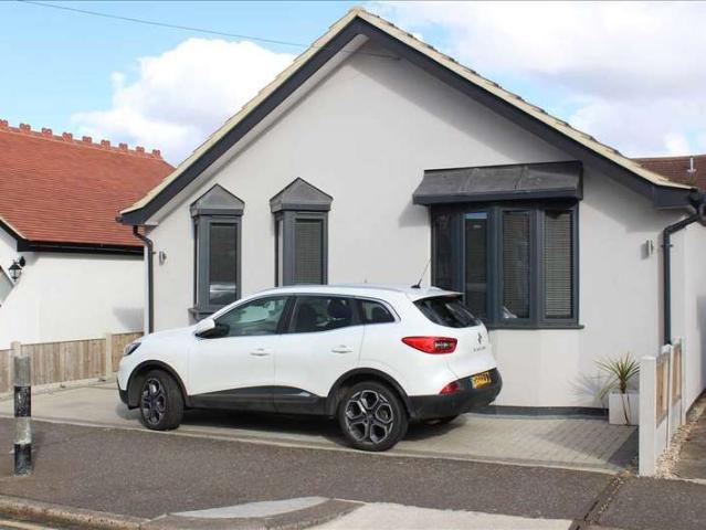 2 Bedroom Detached House