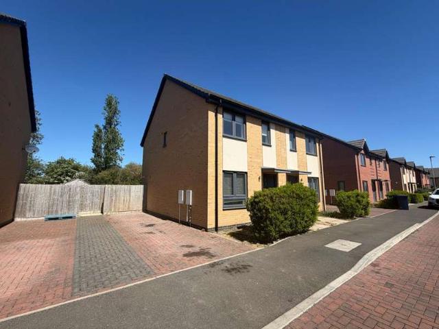 2 Bedroom Detached House