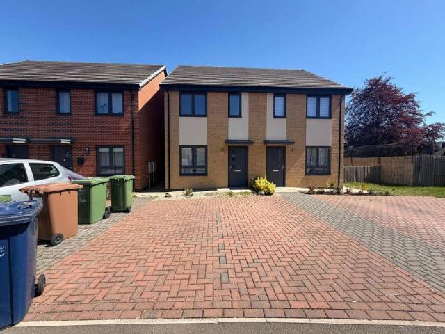2 Bedroom Detached House